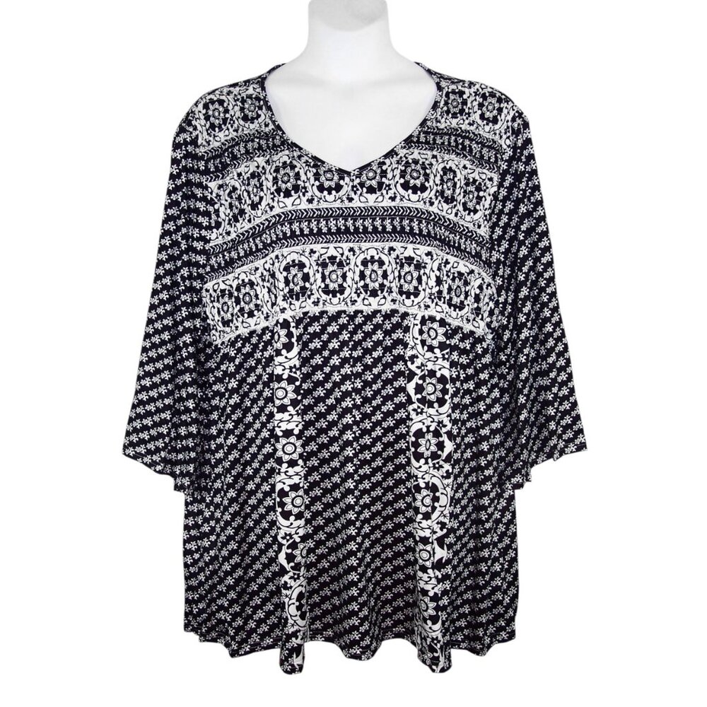 Black & White 6X Tunic Top Empire Waist 3/4 sleeve V-Neck Measures To Be 3X/4X - Picture 3 of 13